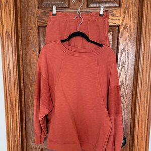 Madewell MWL Burnt Orange Crewneck Sweatshirt and Shorts